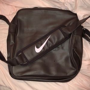 Nike Bags - Vintage Leather NIKE Workout bag Nike Bags - Vintage Leather NIKE Workout bag